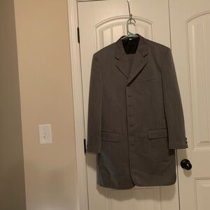 Successa  Vomo Grey men’s suit.